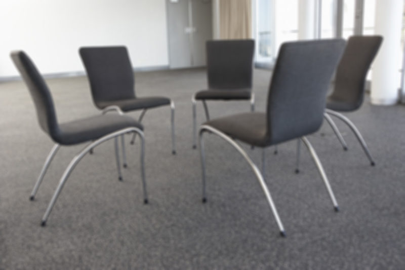 https://www.compassionatefriends.org/wp-content/uploads/2018/08/Empty-Circle-of-Chairs-Defocused-Reduced-800x533.jpg