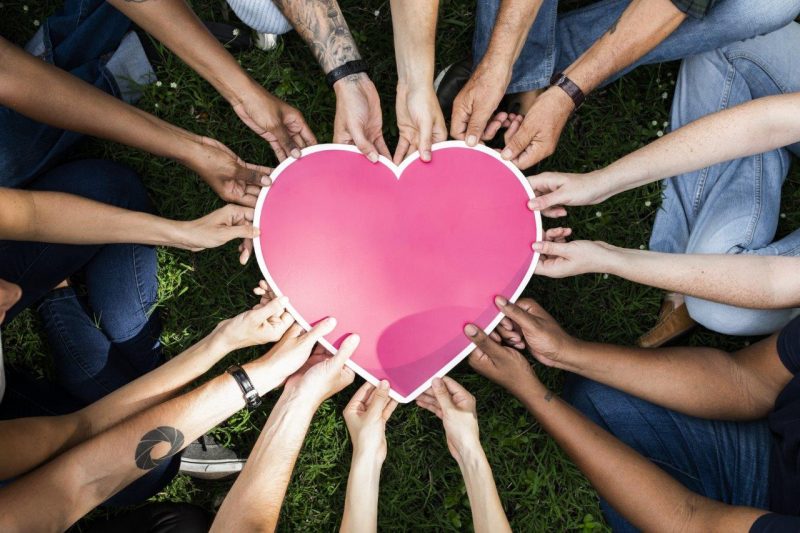 https://www.compassionatefriends.org/wp-content/uploads/2020/06/Diverse-Hands-Holding-a-Heart-800x533.jpg